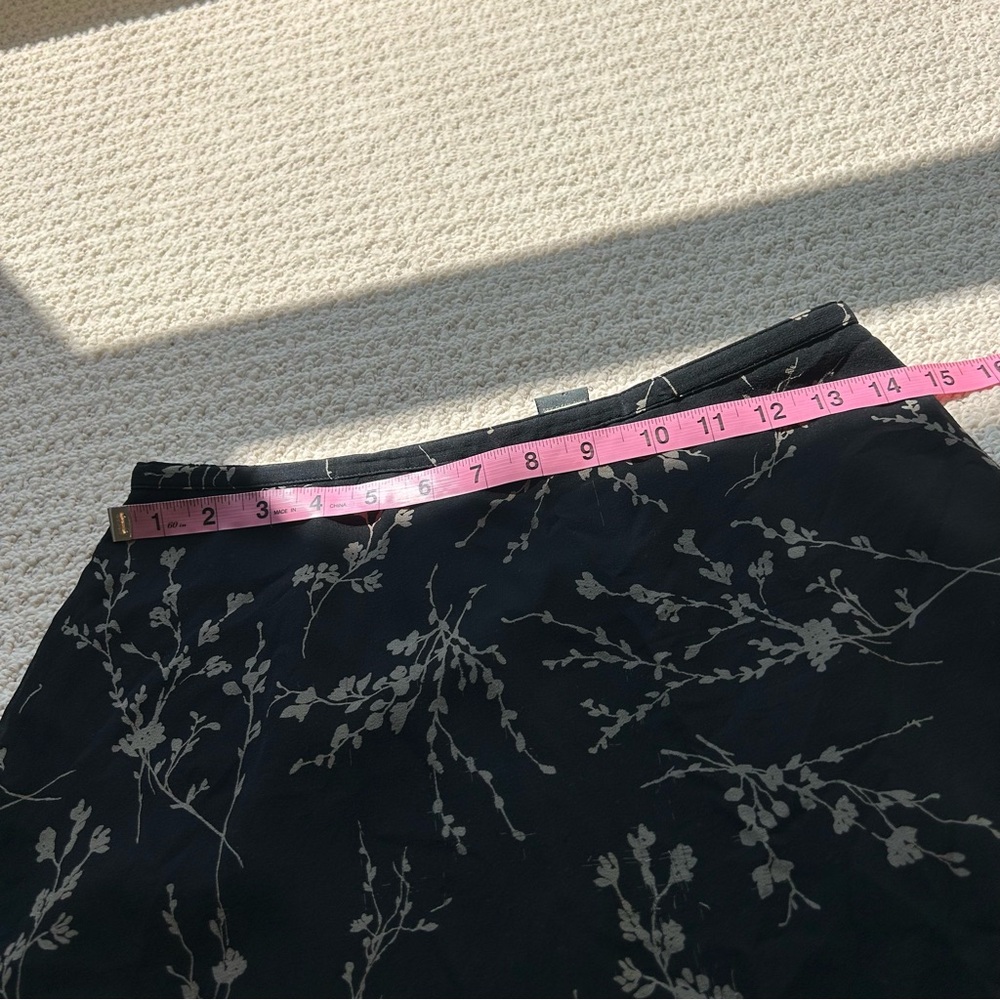 Banana Republic Floral Print Silk Skirt - Picture 6 of 14